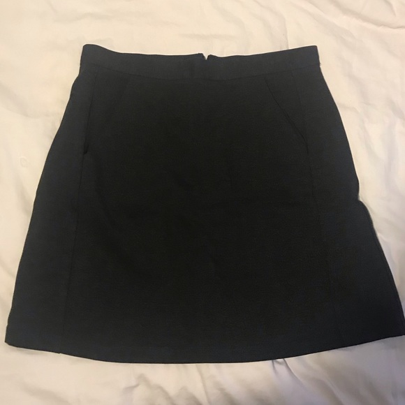 Anthropologie Ponte Mini Skirt - Picture 2 of 5